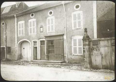 Maison natale du maréchal Victor (Lamarche)
